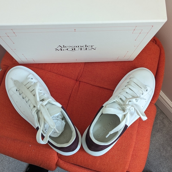 Alexander McQueen oversized sneakers - Picture 3 of 3